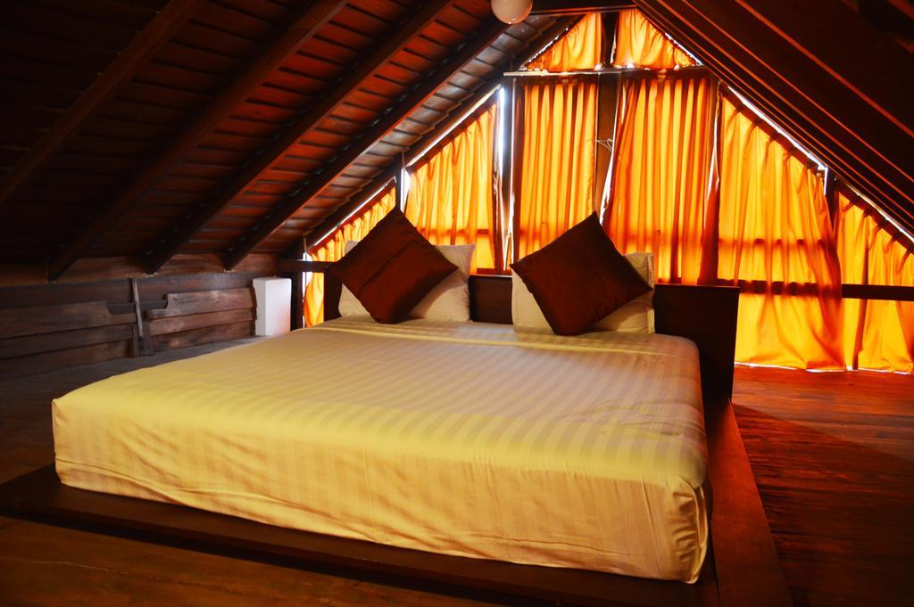 Rock Fort Beach Resort Унаватуна Екстериор снимка